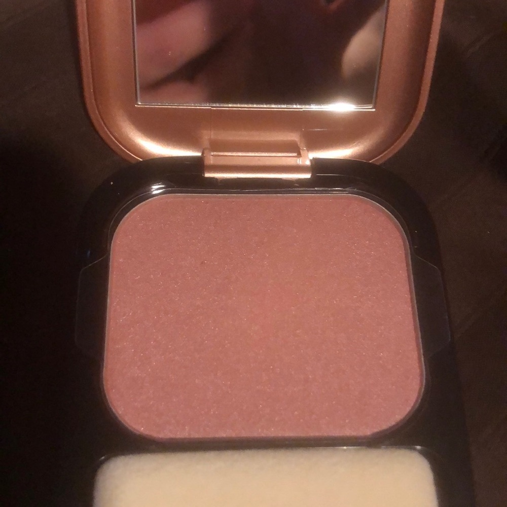 24K Gold Compact Bronzer - Picture 4 of 5